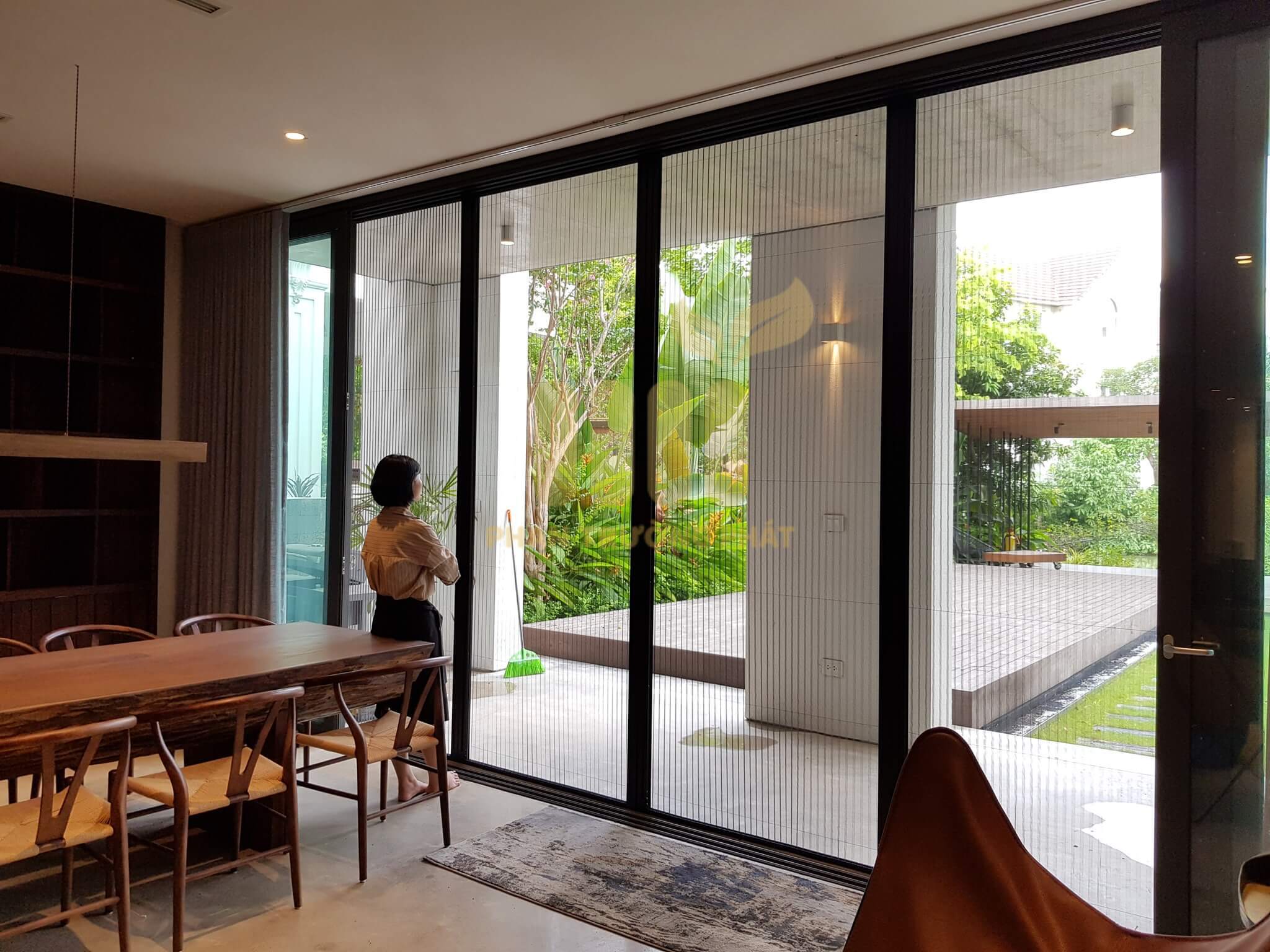 Cửa Lưới Chống Muỗi Xích Không Ray Ghép Cánh SC40-GC