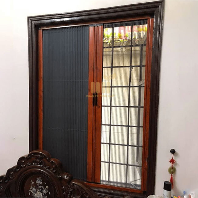 Cửa Lưới Xếp Kết Hợp Màn Rèm Tổ Ong